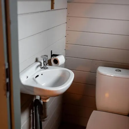 Scandinavisch Met Vuurplaats Holiday home *